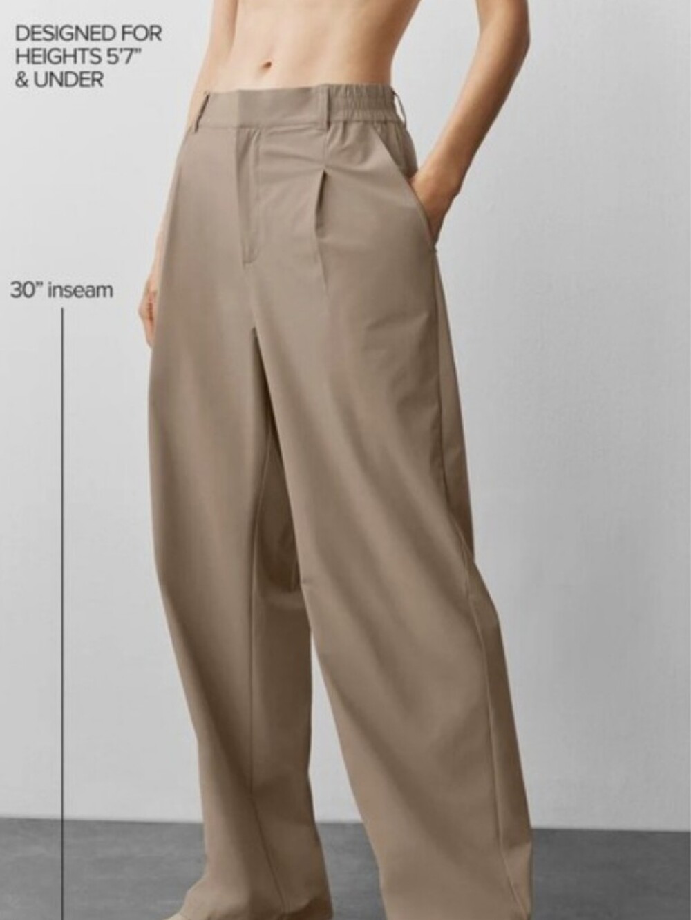 ALO Yoga Straight-Leg Trouser in Taupe